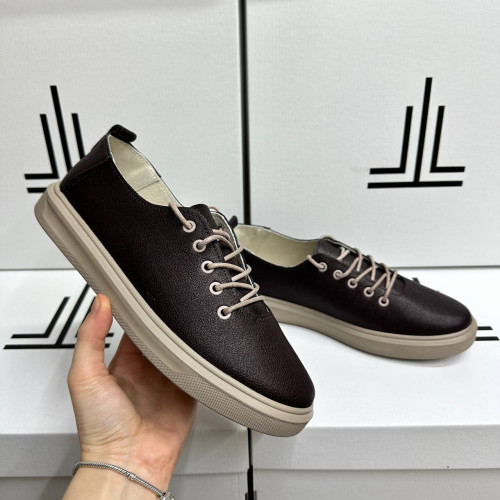 Кеди 9240785 В наявності  38