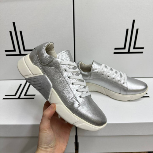 Кеди 9240791 В наявності  37