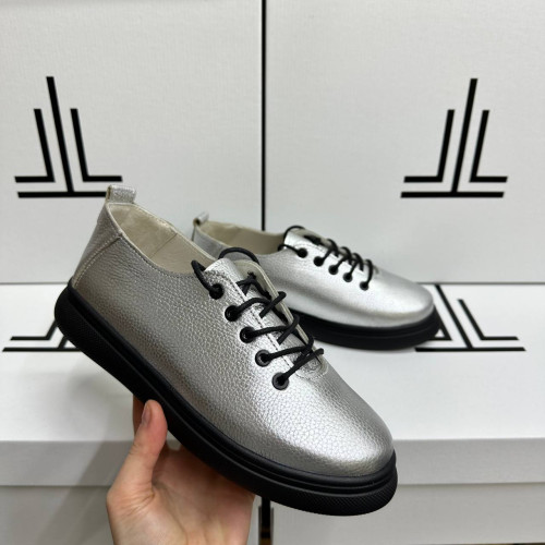 Кеди 9240798 В наявності  36,37,41